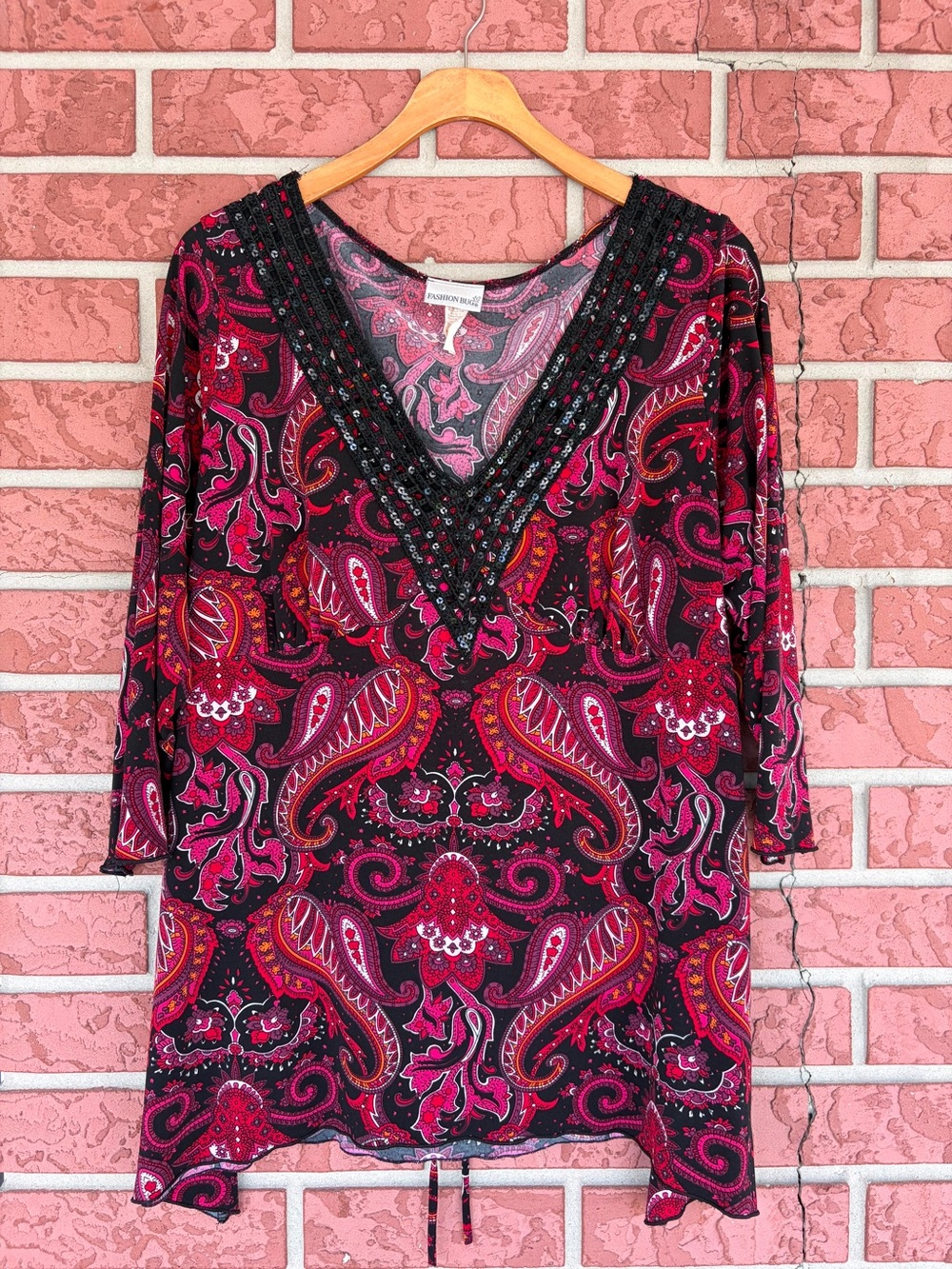 Fashion Bug Paisley Tunic in Black and Fuchsia